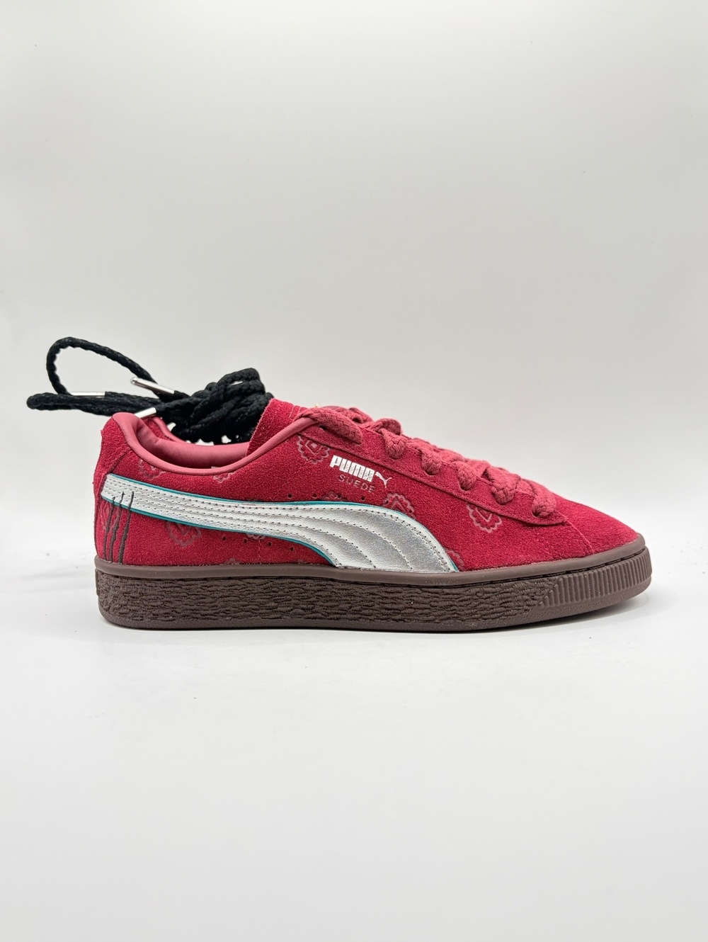 PUMA x One Piece Suede “Red Hair Pirates” 4 Youth